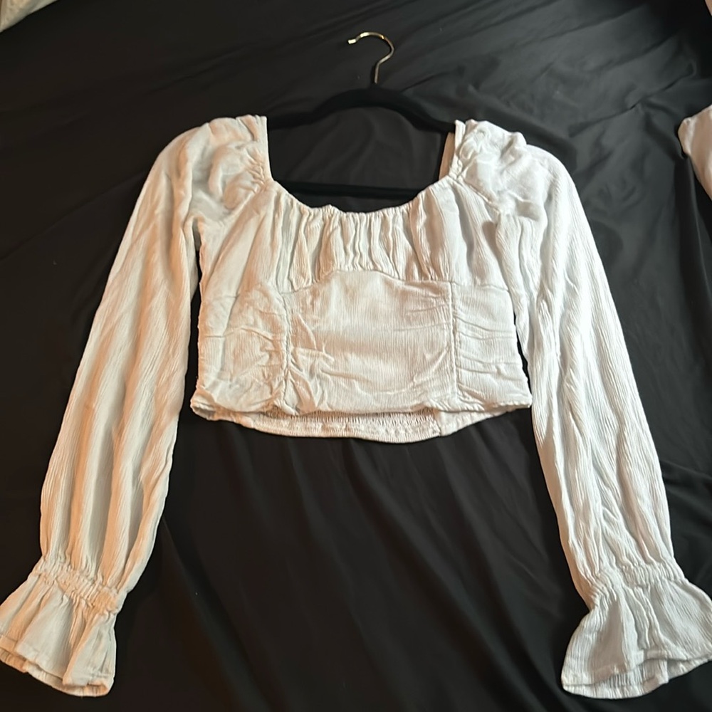 Hollister White Cropped Long Sleeve Tee